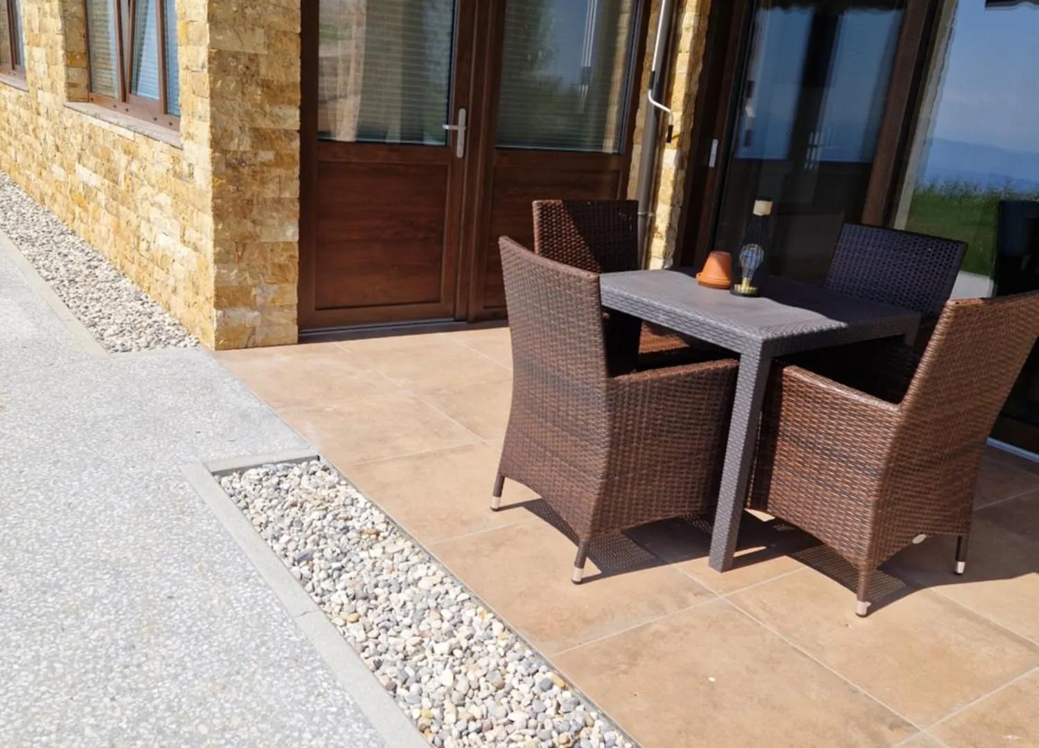 Guest House Pr Ambruzarju & Apartments Slovenia